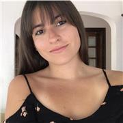 Profesora de inglés. Graduada y Máster en Educación